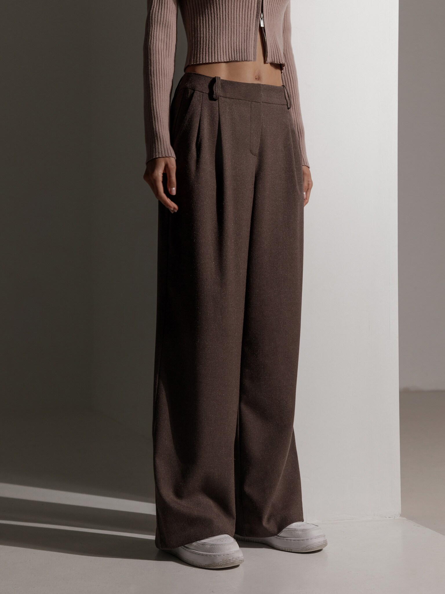 Шерстяные брюки-палаццо с защипами :: LICHI - Online fashion store